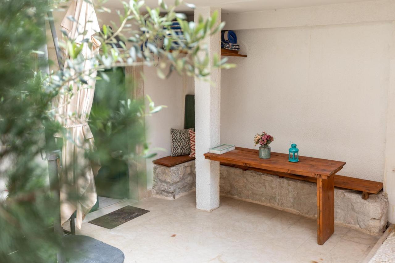 Apartment Coastal Villa มาคาร์สกา ภายนอก รูปภาพ